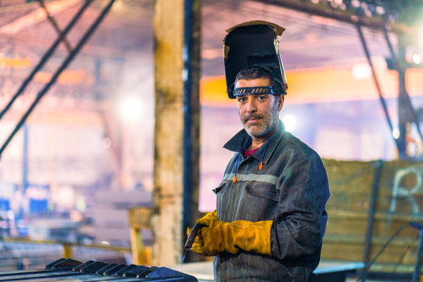 Best Marine and Shipbuilding Welding in Nett, MO